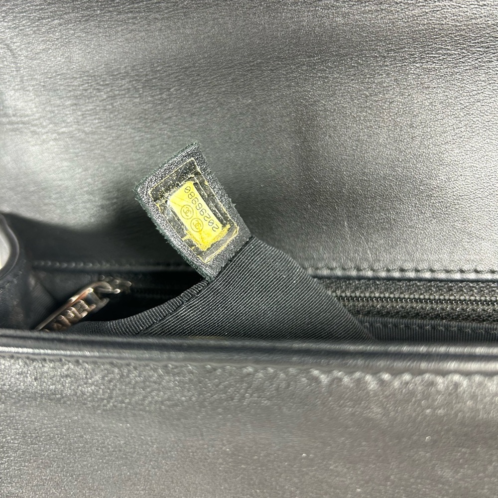 Chanel Chevron Boy Bag - Picture 11 of 13